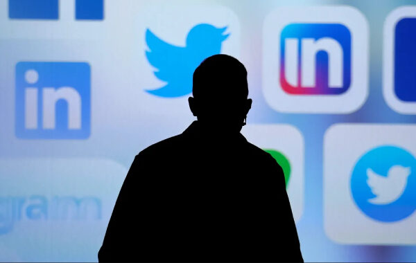 New U.S. Visa Rule Requires Applicants to Set Social Media Account Privacy to Public